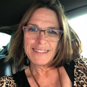 Meet your Posher, Sharon